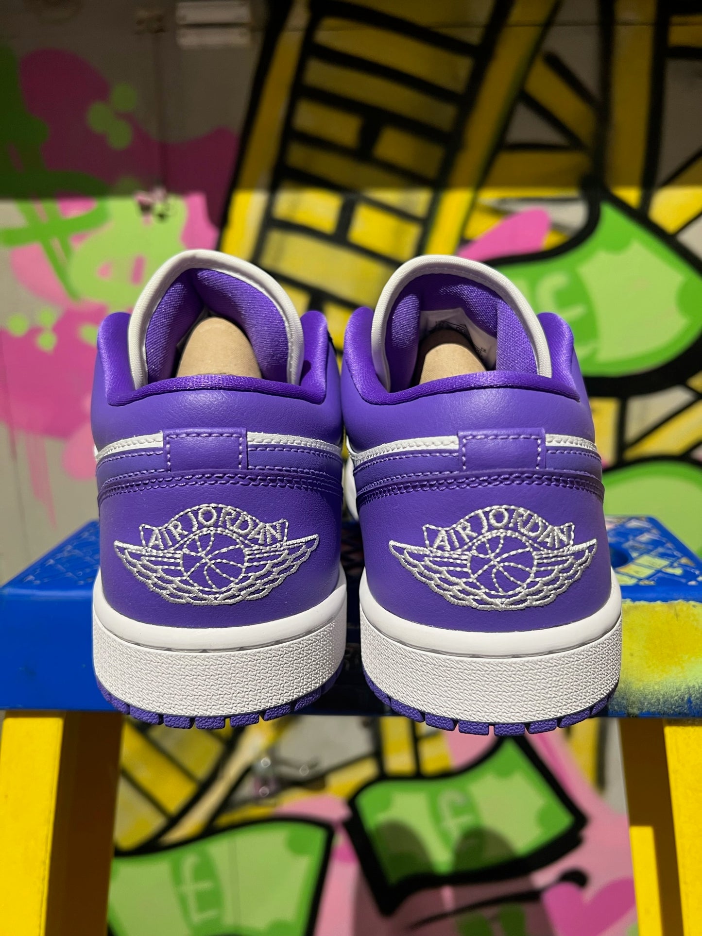 WMNS AIR JORDAN 1 LOW 'PYSCHIC PURPLE'