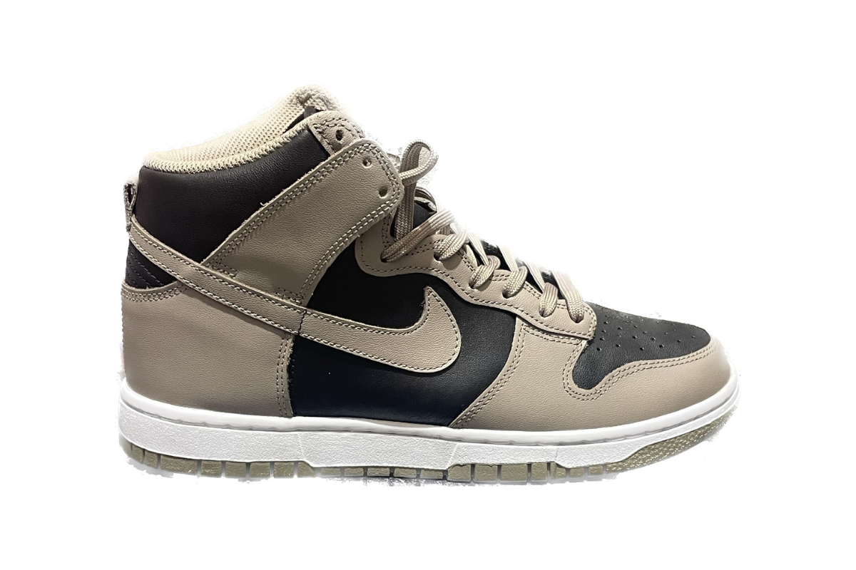 NIKE DUNK HIGH 'MOON FOSSIL' (WMNS).png