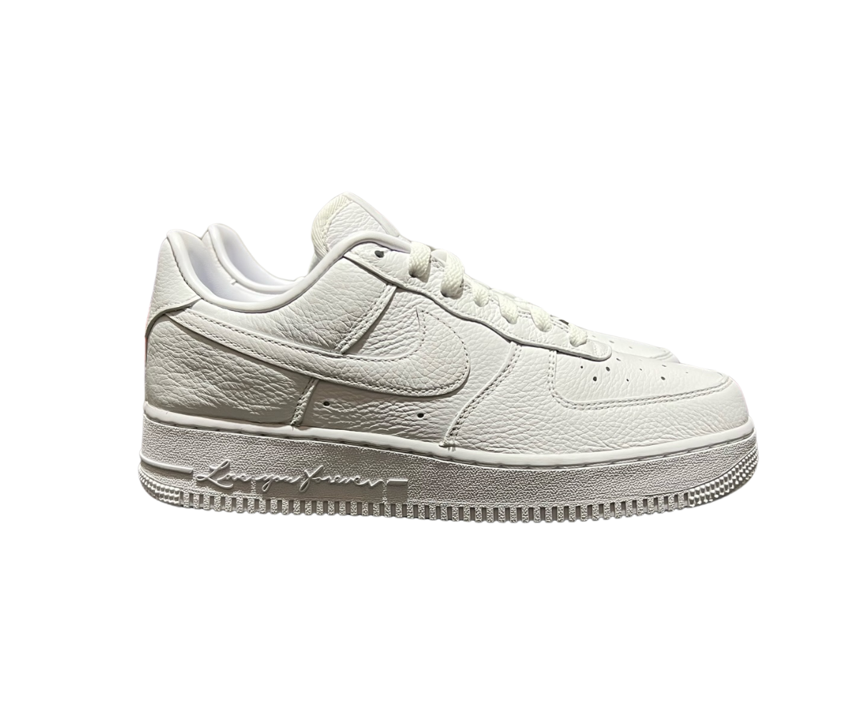 NIKE AIR FORCE 1 NOCTA