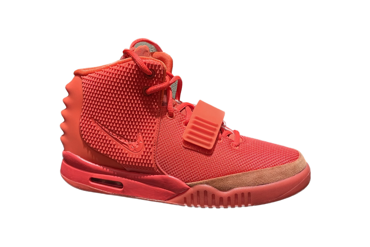 YEEZY X NIKE 'RED OCTOBER' (NO BOX).png