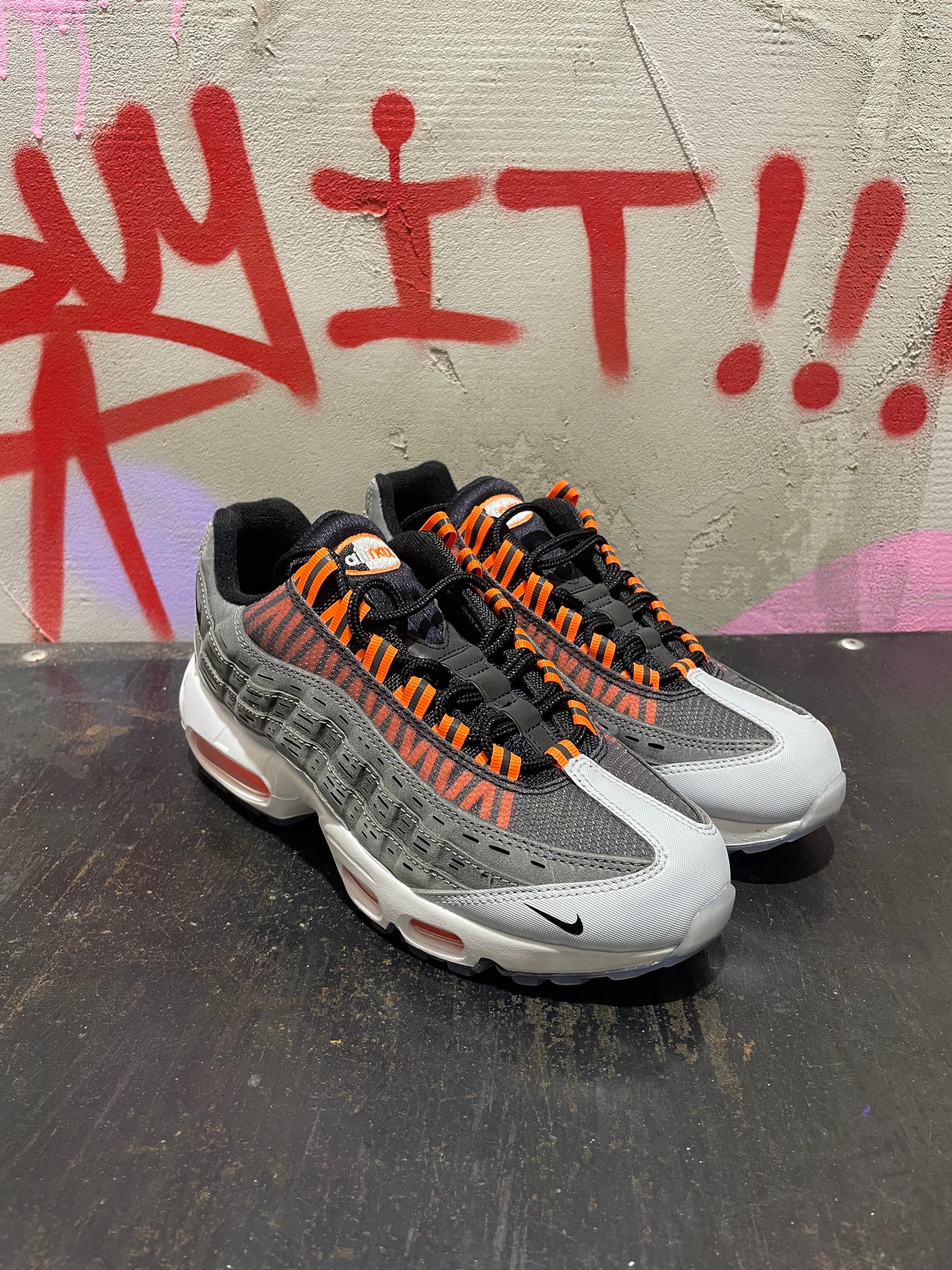 NIKE AIR MAX 95 / KIM JONES